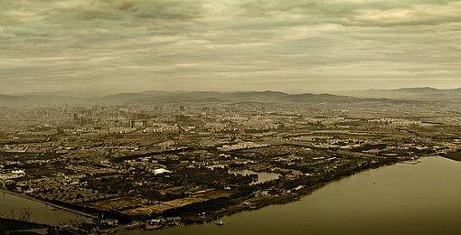 《毁灭战士：黑暗时代》Steam获玩家“特别好评”